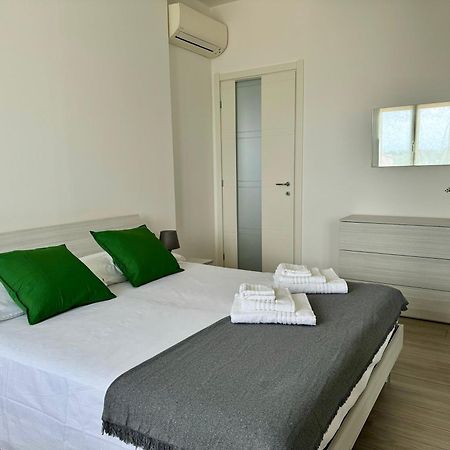 Apartamento La Casa Di Paolo - Bollate Centro Exterior foto