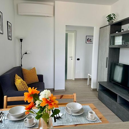 Apartamento La Casa Di Paolo - Bollate Centro Exterior foto